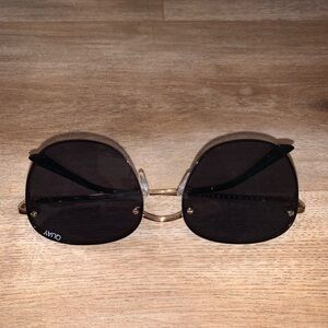 Quay Jezabell Rimless Sunglasses